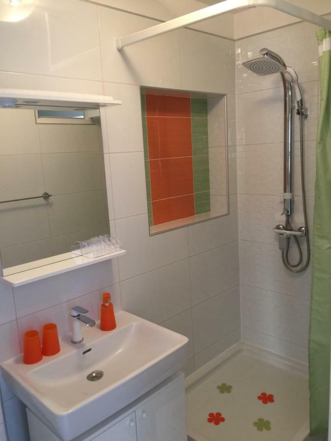 Apartmani Noah - Iva I Matea Stanici Bagian luar foto